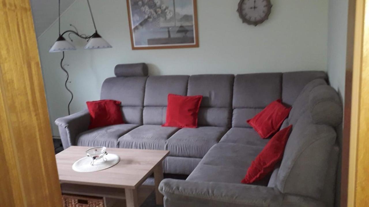 Ferienwohnung Am Dorfteich เฟมาร์น ภายนอก รูปภาพ