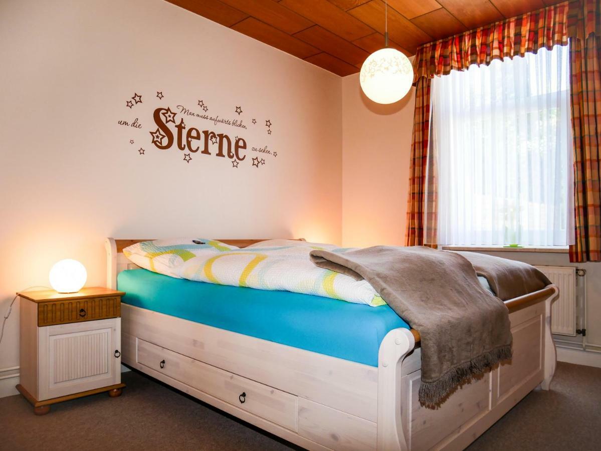 Ferienwohnung Am Dorfteich เฟมาร์น ภายนอก รูปภาพ